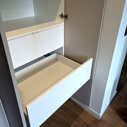 menuiserie-petit87-rge-menuiserie-interieur-amenagement-placard